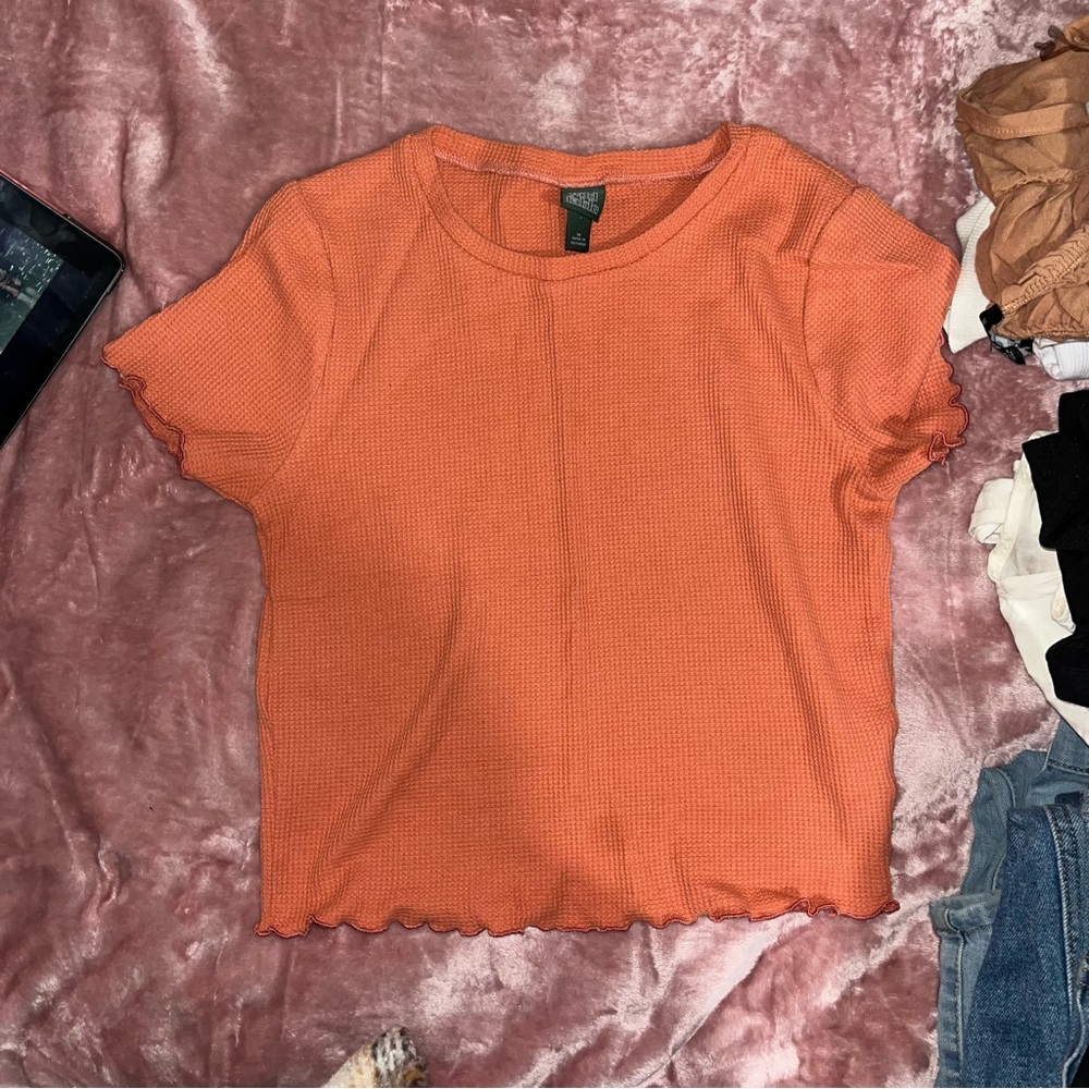 salmon top